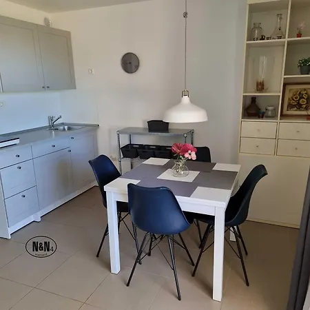 N&n And By Locap Group 3* Portorož