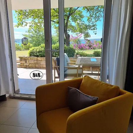 Pensjonat N&n And By Locap Group Portorož