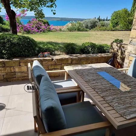 Pensjonat N&n And By Locap Group Portorož