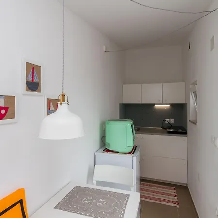 게스트하우스 N&n And By Locap Group 3*