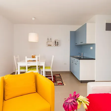 Guest house N&n And By Locap Group