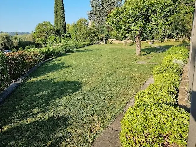 N&n And By Locap Group