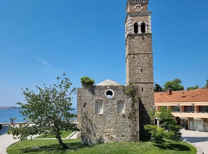 N&n And By Locap Group