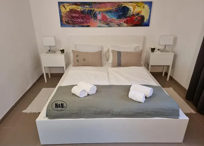 N&n And By Locap Group 3* ポルトローシュ