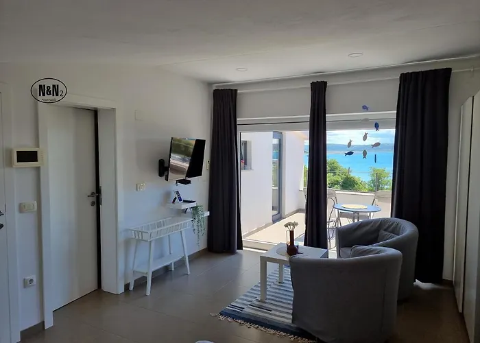 N&n And By Locap Group