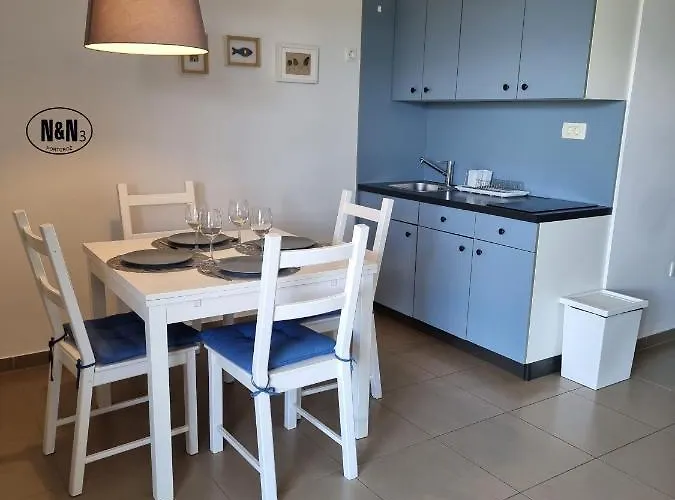 N&n And By Locap Group 3* 波尔托罗