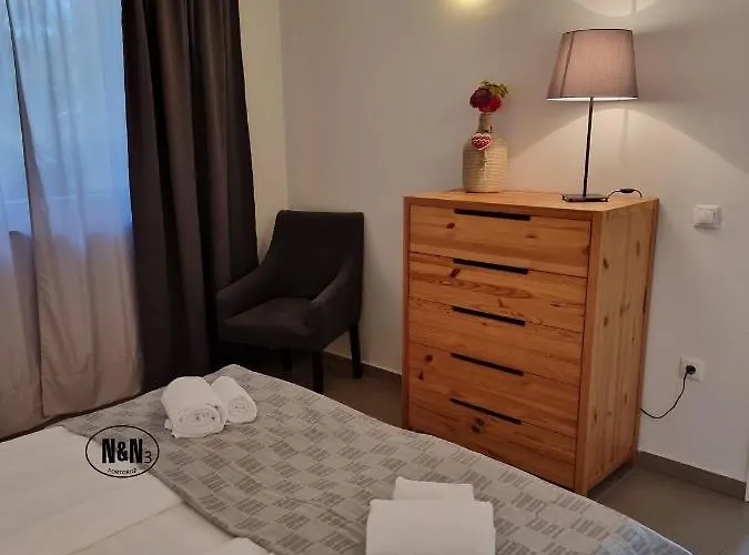 N&n And By Locap Group 波尔托罗